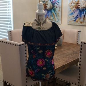 Penner's Ladies Boutique Beautiful Blouse
